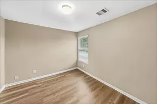 1711 Mickle Creek Dr, Houston, TX 77049 - Photo 13
