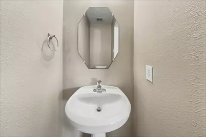 1711 Mickle Creek Drive, Houston, TX 77049 - Photo 7