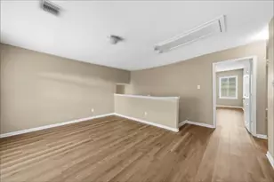 1711 Mickle Creek Dr, Houston, TX 77049 - Photo 11