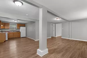 1811 39th St, Galveston, TX 77550 - Photo 9