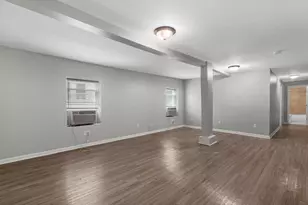 1811 39th St, Galveston, TX 77550 - Photo 5