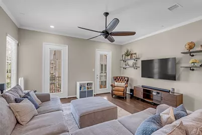 8905 Wind Springs Drive, Houston, TX 77080 - Photo 7