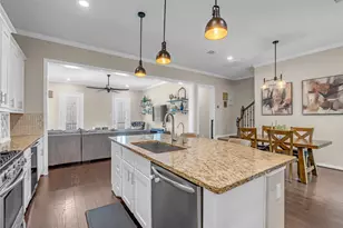 8905 Wind Springs Dr, Houston, TX 77080 - Photo 13