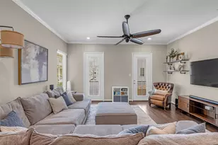 8905 Wind Springs Dr, Houston, TX 77080 - Photo 5