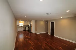 2427 Droxford Dr, Houston, TX 77008 - Photo 3