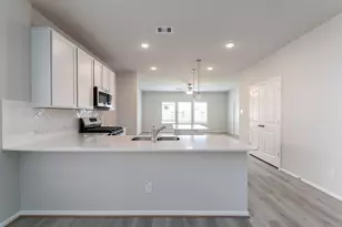 22215 Nissi Beach Dr, Hockley, TX 77447 - Photo 5