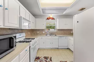 19327 Cloud Peak Dr, Tomball, TX 77377 - Photo 9