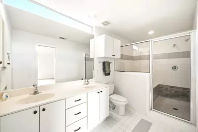 2605 Calumet Street #22, Houston, TX 77004 - Photo 11