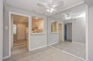 11604 Arboles Rd, Houston, TX 77035 - Photo 5