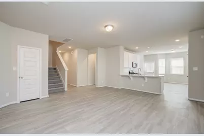 8411 Beacon Bay Circle, Baytown, TX 77523 - Photo 7