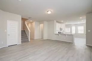 8411 Beacon Bay Cir, Baytown, TX 77523 - Photo 7