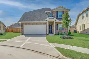 8411 Beacon Bay Cir, Baytown, TX 77523 - Photo 1