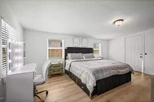 3905 Cotswold St, Houston, TX 77009 - Photo 17