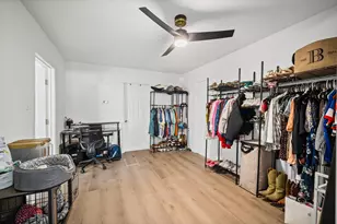 3905 Cotswold St, Houston, TX 77009 - Photo 19