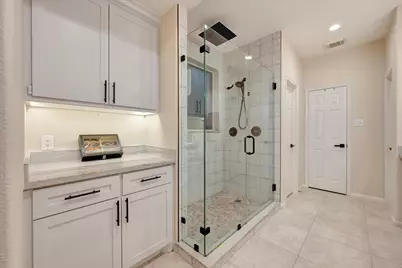 322 Marina Oaks Court, Kemah, TX 77565 - Photo 21