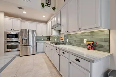 322 Marina Oaks Court, Kemah, TX 77565 - Photo 17