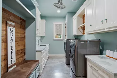681 Emma Rd, Oakhurst, TX 77365 - Photo 15