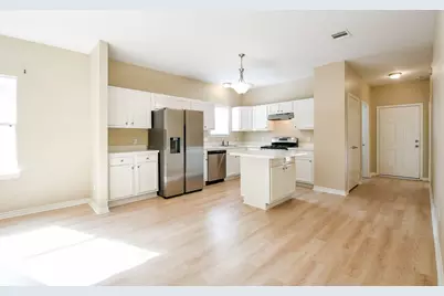 7024 Eastwood Street, Houston, TX 77021 - Photo 9