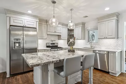 4710 Edison Street, Houston, TX 77009 - Photo 5