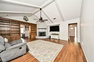 26602 Maplewood Dr, Oak Ridge North, TX 77386 - Photo 31