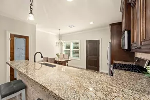 109 Harbour Town Cir, Conroe, TX 77356 - Photo 19
