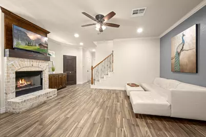 109 Harbour Town Circle, Conroe, TX 77356 - Photo 11