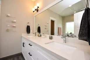 1239 W Tidwell Rd, Houston, TX 77091 - Photo 21