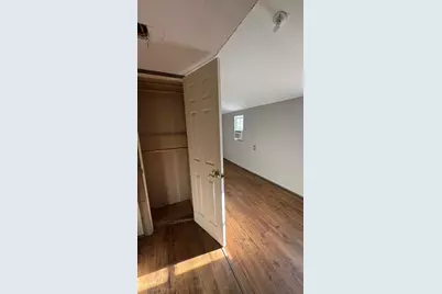 211 Martin Street, Yoakum, TX 77995 - Photo 39