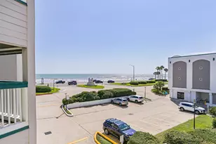 6102 Seawall Blvd, Galveston, TX 77551 - Photo 21