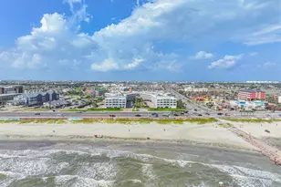 6102 Seawall Blvd, Galveston, TX 77551 - Photo 25
