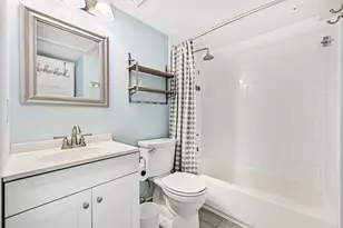 6102 Seawall Blvd, Galveston, TX 77551 - Photo 7