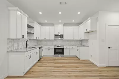 6206 Lyndhurst Drive Drive #AB, Houston, TX 77087 - Photo 3