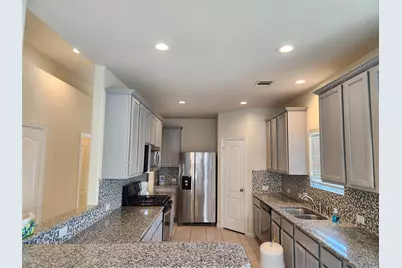 12708 S Shore Drive, Texas City, TX 77568 - Photo 5