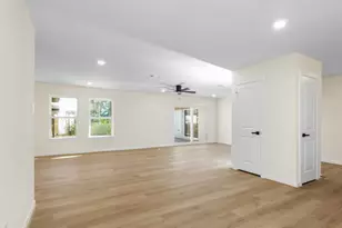 11011 Atwell Dr, Houston, TX 77096 - Photo 7