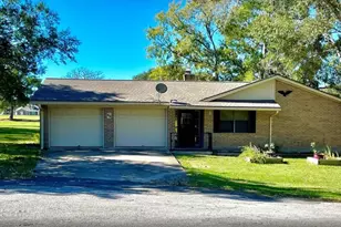 46 Chapel Hill, Trinity, TX 75862 - Photo 1