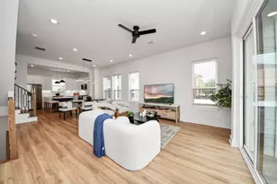 2426 Ella Blvd, Houston, TX 77008 - Photo 9