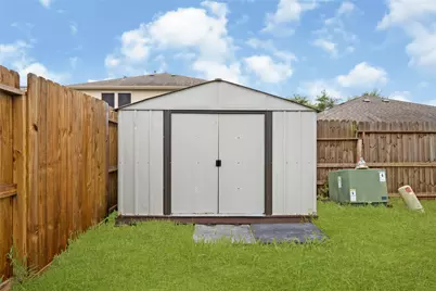 9226 Macmillan Lane, Houston, TX 77083 - Photo 23