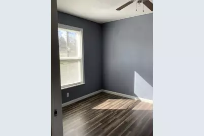 715 S Market Street, Grapeland, TX 75844 - Photo 11