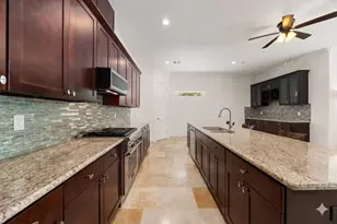 1904 Boulder Ridge Dr, Conroe, TX 77304 - Photo 19