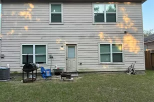 10531 Pine Landing Dr, Houston, TX 77088 - Photo 29