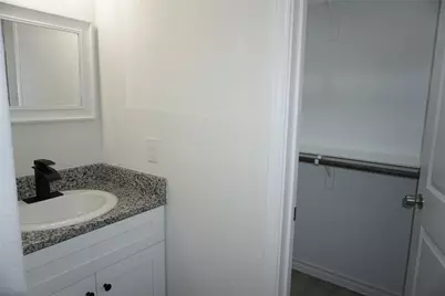 11851 Nelwood Street, Willis, TX 77318 - Photo 15