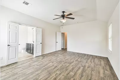 5518 Casa Mila Drive, Katy, TX 77449 - Photo 13