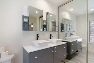 11681 Village Pl Dr, Houston, TX 77077 - Photo 23