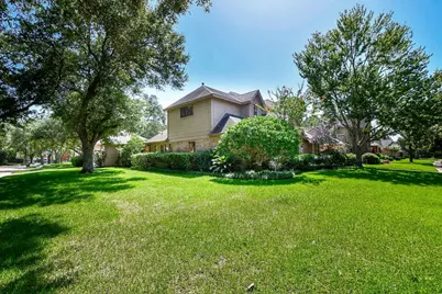 3826 Senna Place, Sugar Land, TX 77479 - Photo 37