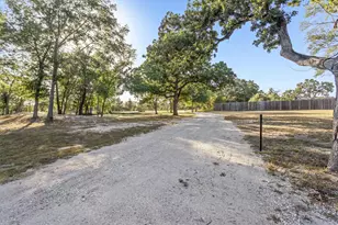 1121 Allen Rd, Brenham, TX 77833 - Photo 3