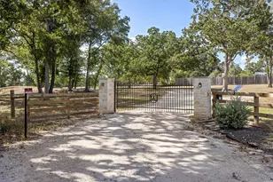 1121 Allen Rd, Brenham, TX 77833 - Photo 1