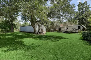 319 Garrett Rd, Wharton, TX 77488 - Photo 27