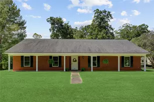 319 Garrett Rd, Wharton, TX 77488 - Photo 1