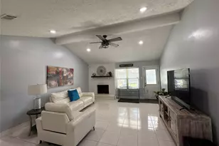 7307 Muirwood Ln, Houston, TX 77041 - Photo 7