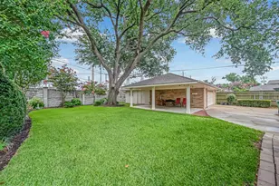 1330 Foxwood Rd, Houston, TX 77008 - Photo 5